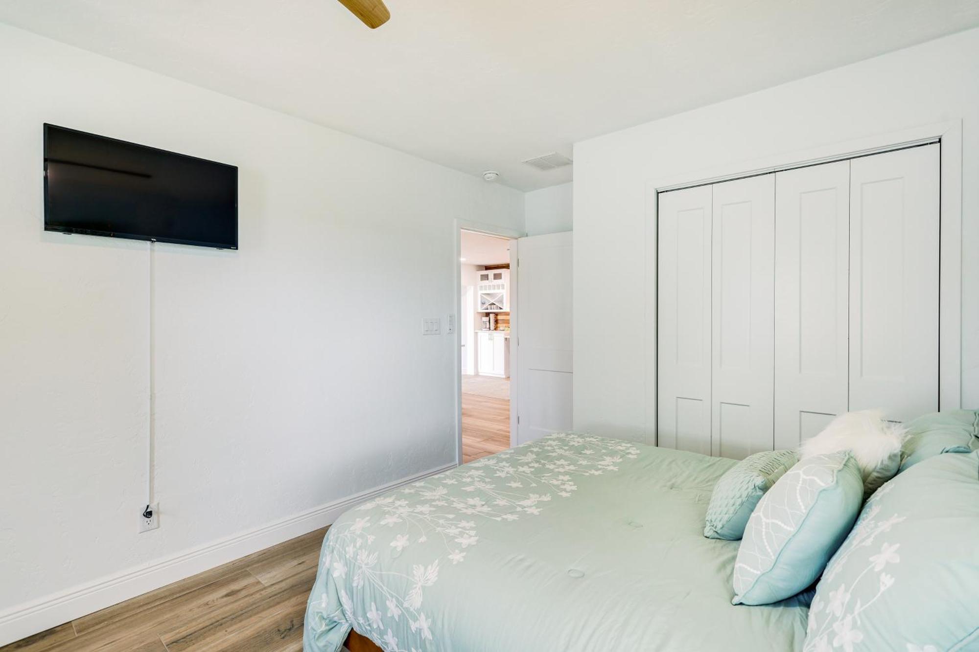 Pet-Friendly Cocoa Beach Home Walk To Beach! Buitenkant foto