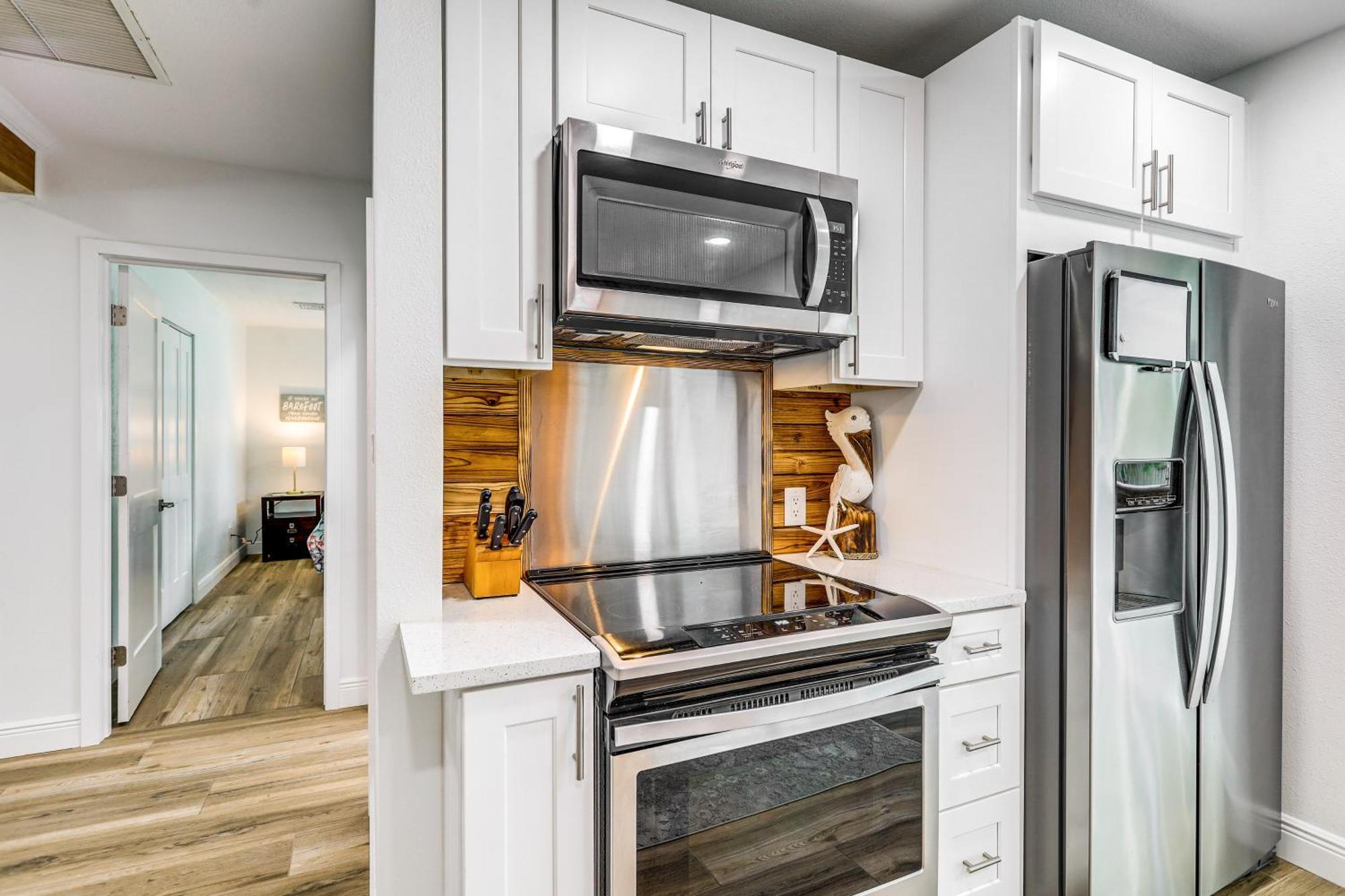 Pet-Friendly Cocoa Beach Home Walk To Beach! Buitenkant foto